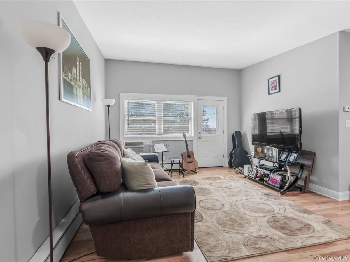 4 Rose Street, Unit Apt 6 B2 photo 8
