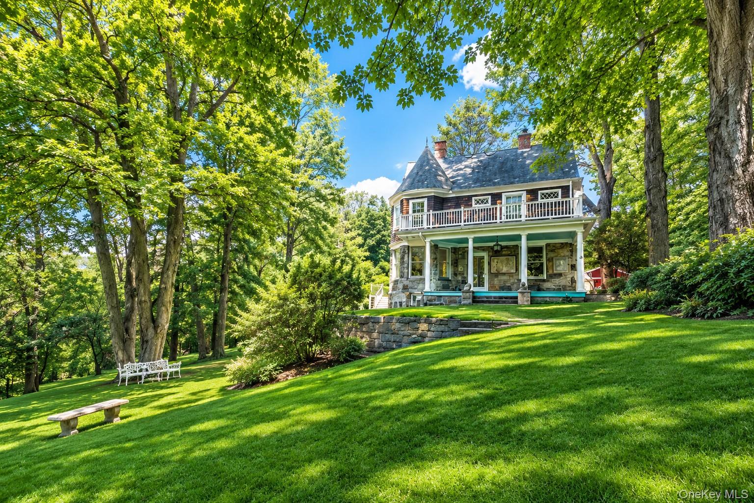 344 Sprain Road – For Sale