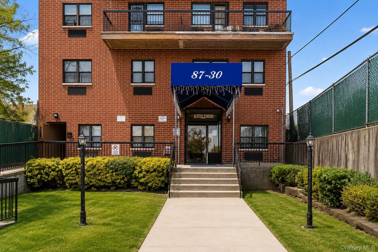 87-30 62nd Avenue, Unit 4G photo 2