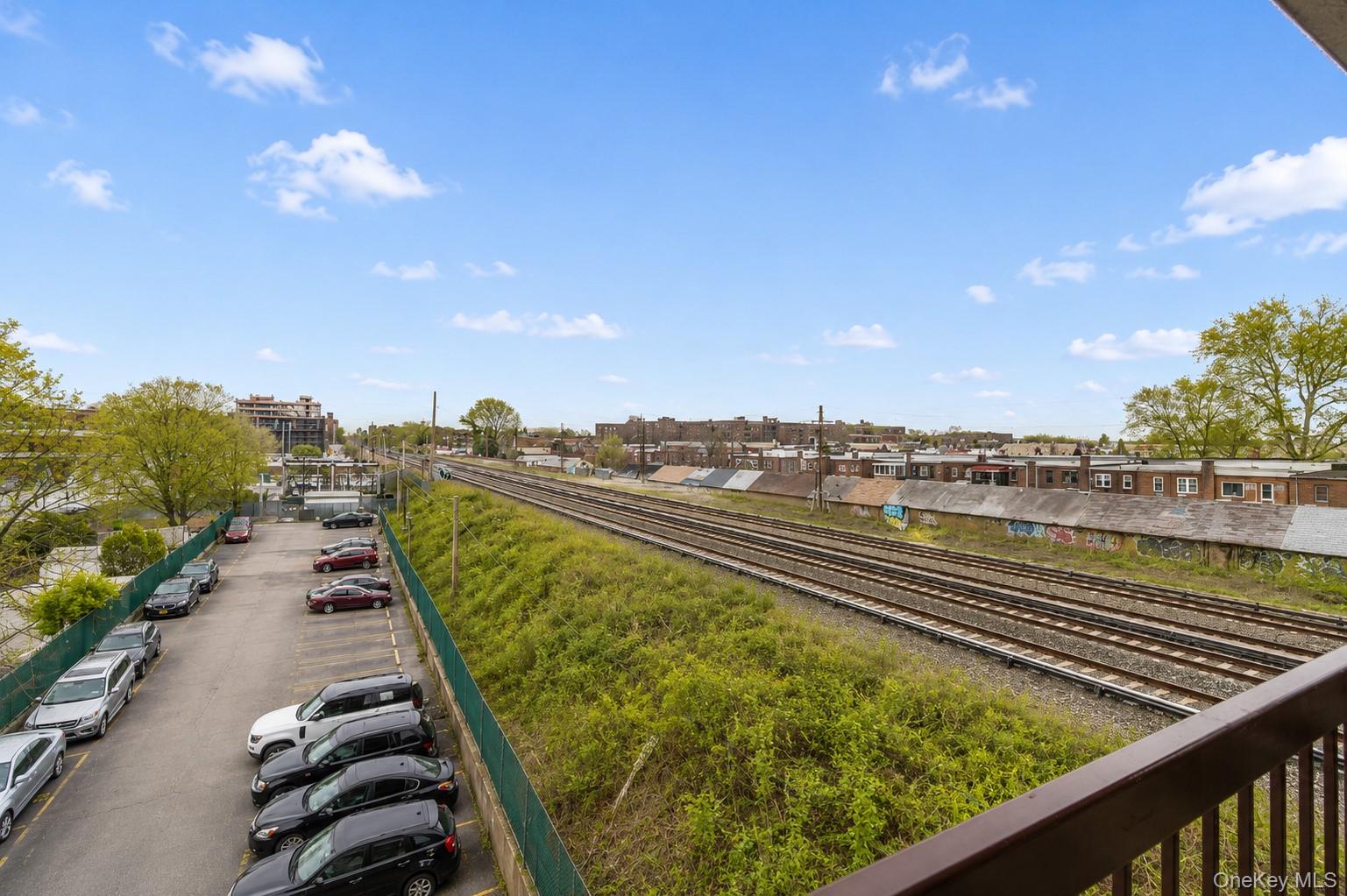 87-30 62nd Avenue, Unit 4G photo 4