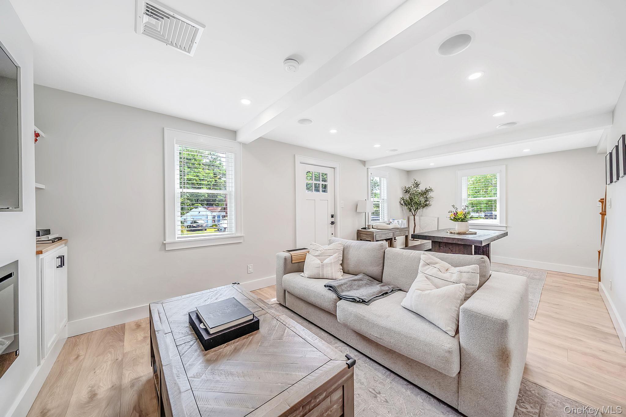 36 Mayflower Avenue – For Sale photo 6