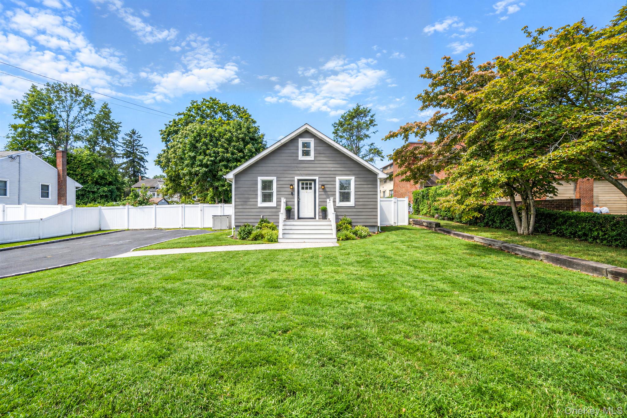 36 Mayflower Avenue – For Sale