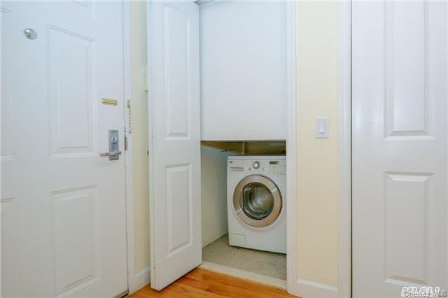 150-31 12 Avenue, Unit 206 photo 12