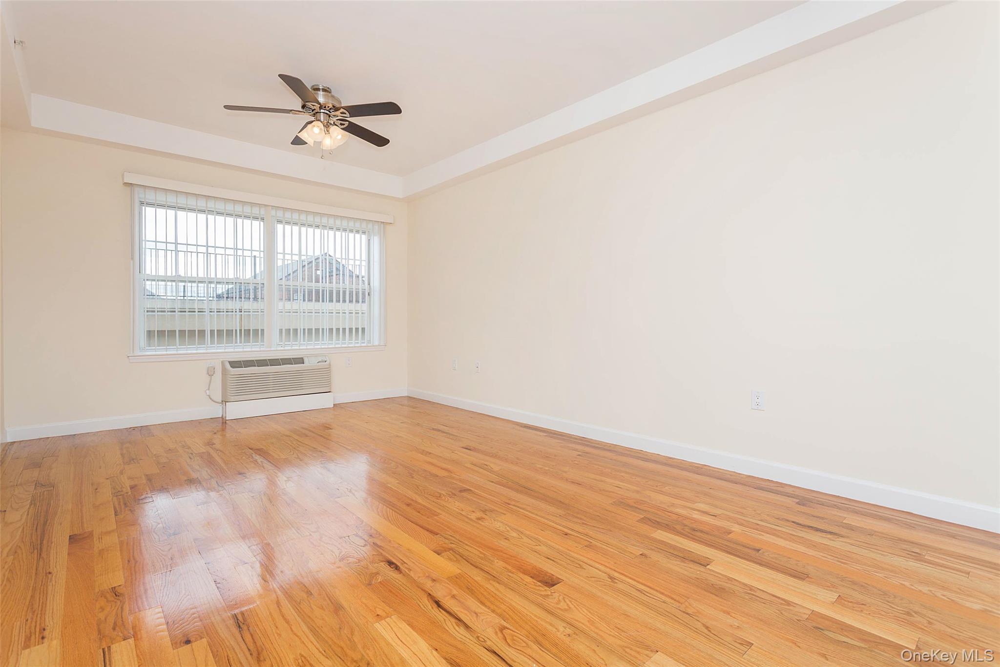 150-31 12 Avenue, Unit 206 photo 7
