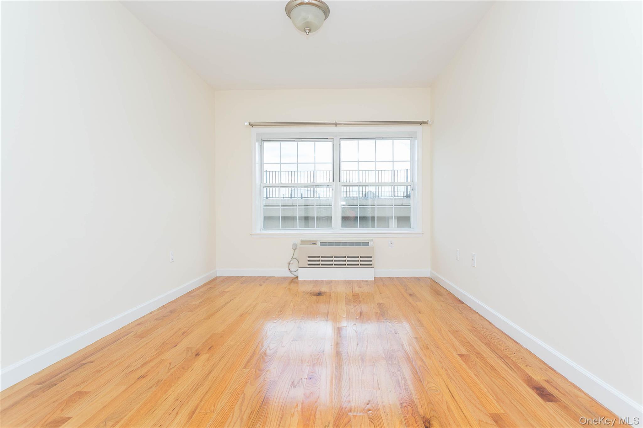 150-31 12 Avenue, Unit 206 photo 11