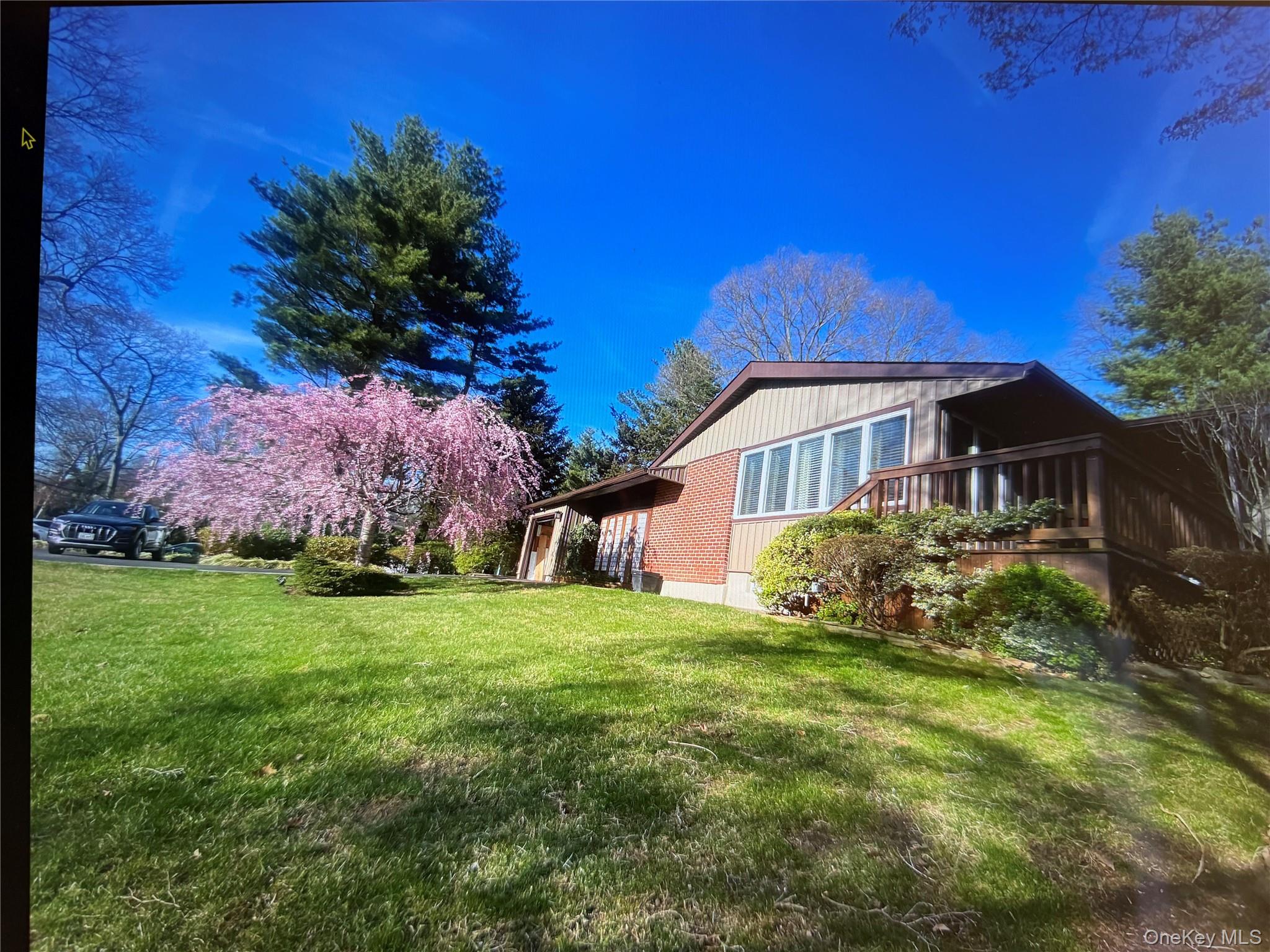 271 Terry Road – For Sale