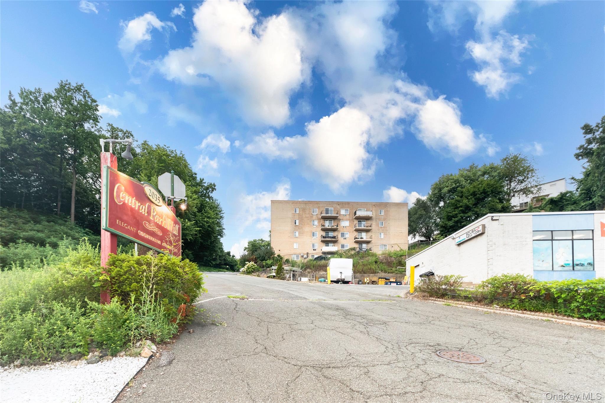 2035 Central Park Avenue, Unit AA4 photo 19