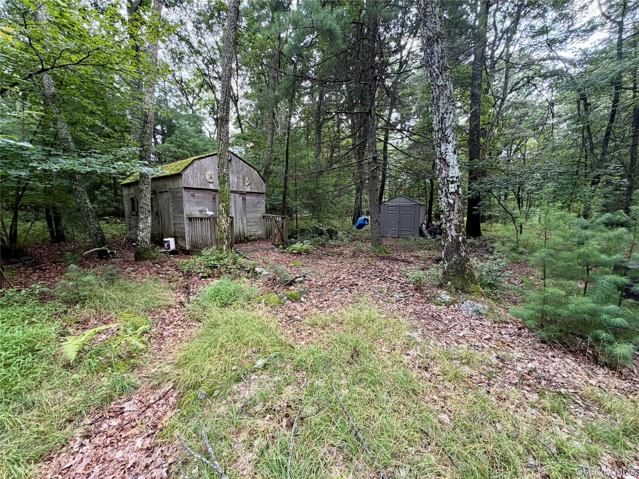 21 Huron Trail – For Sale photo 6