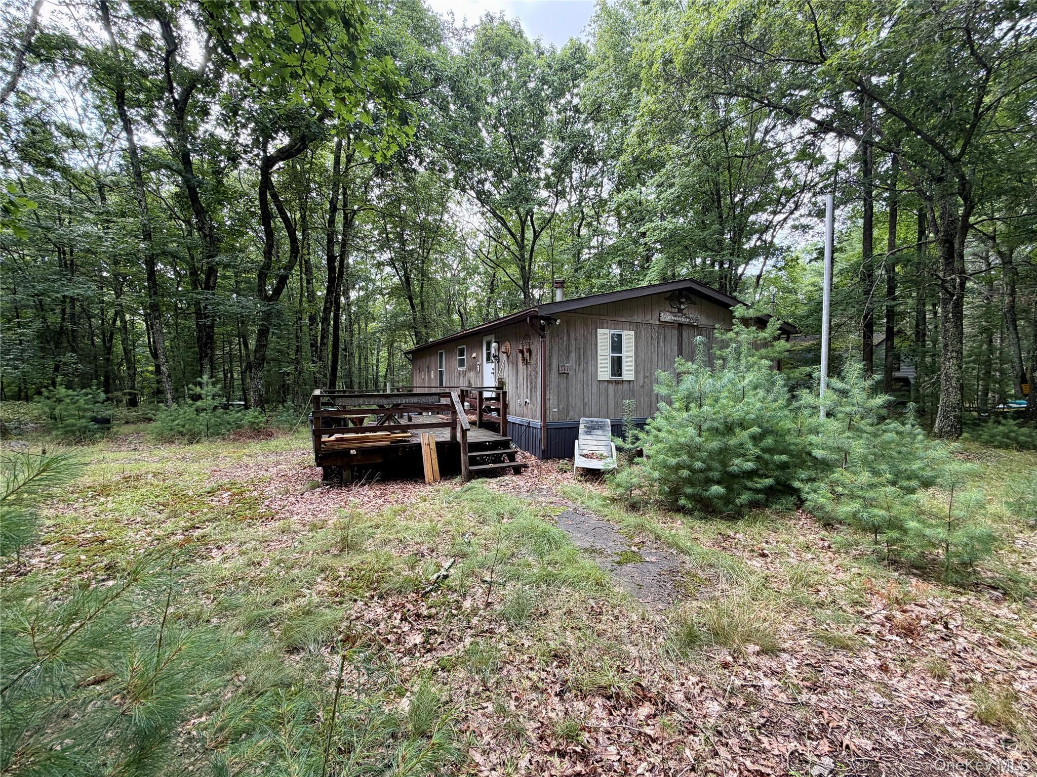 21 Huron Trail – For Sale photo 4