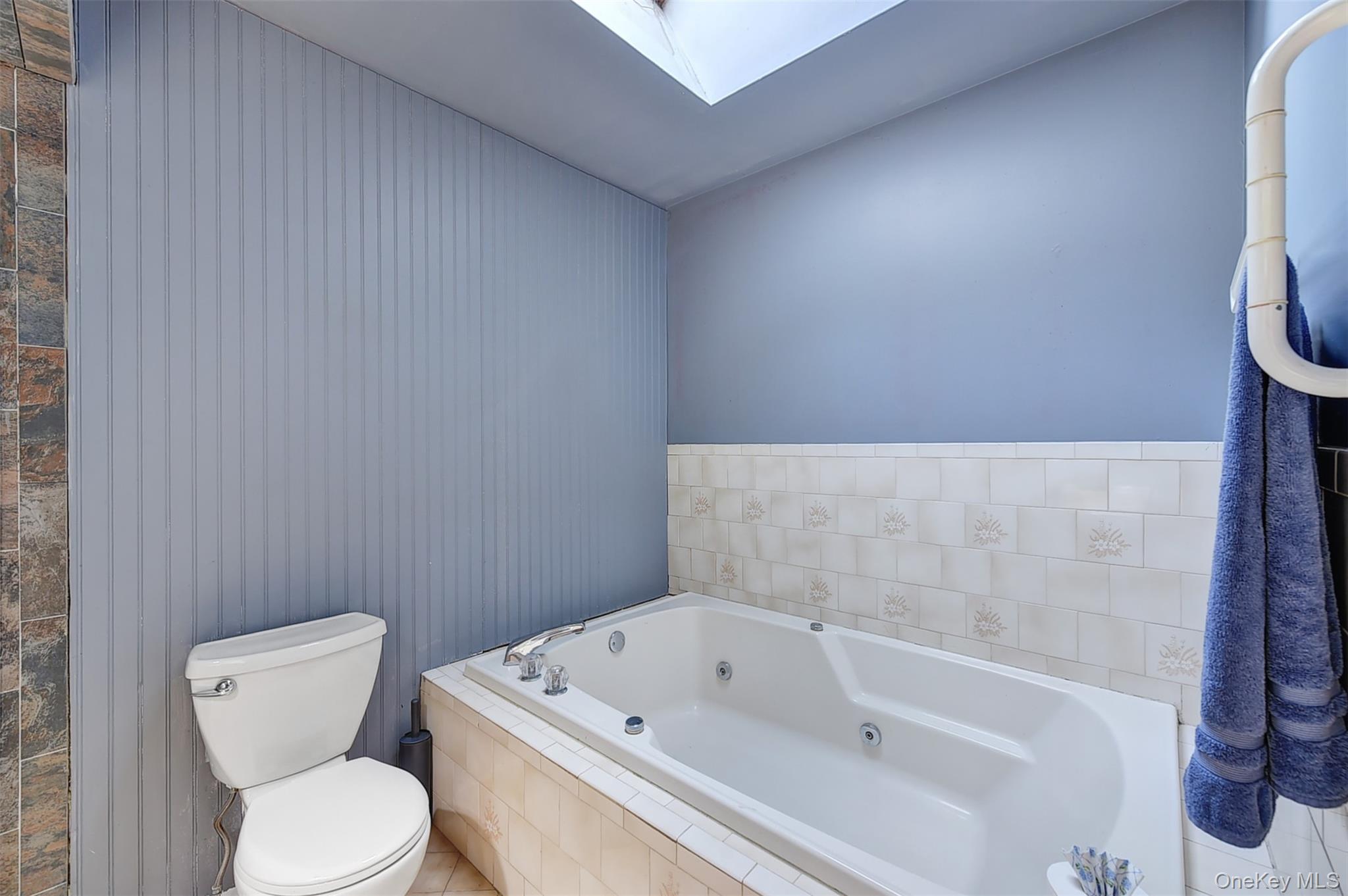 243 Hill Road – For Sale photo 38