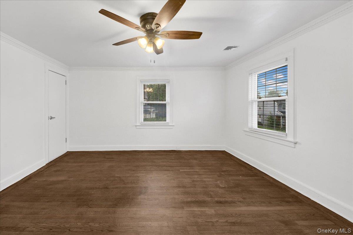 32 Deerfield Avenue – For Sale photo 17