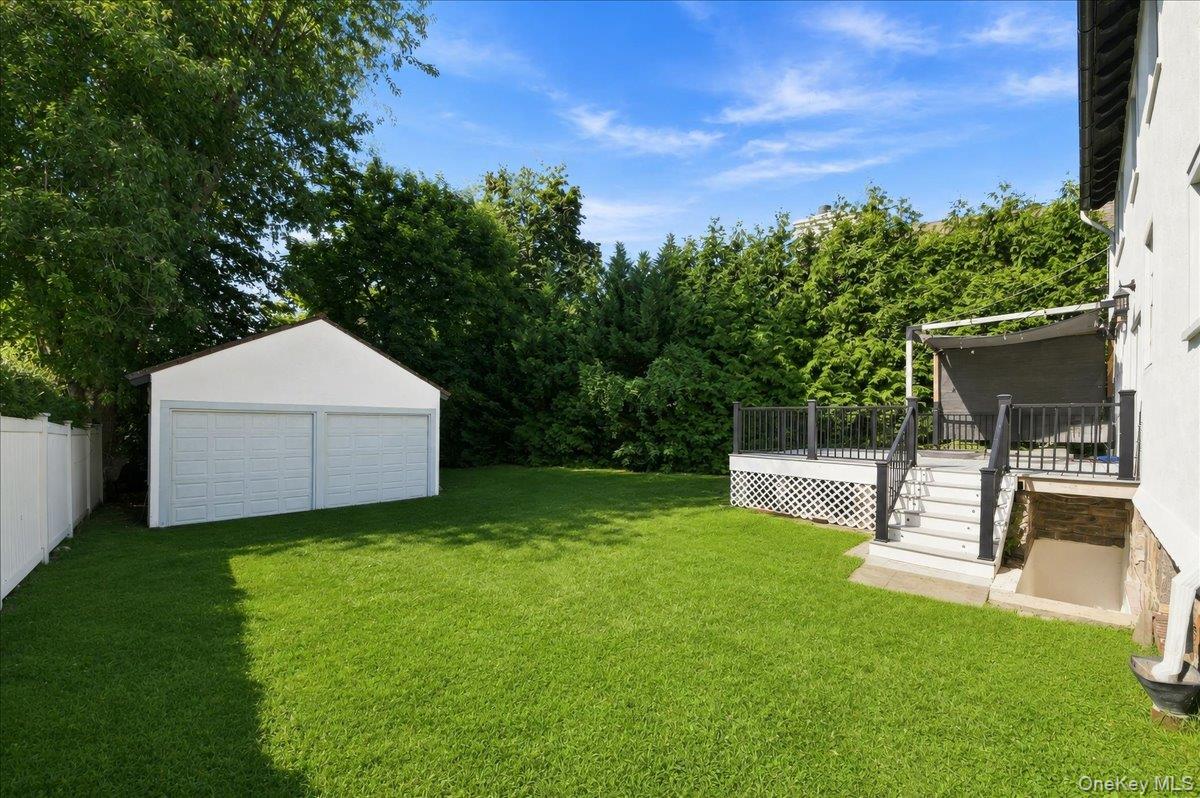 32 Deerfield Avenue – For Sale photo 27