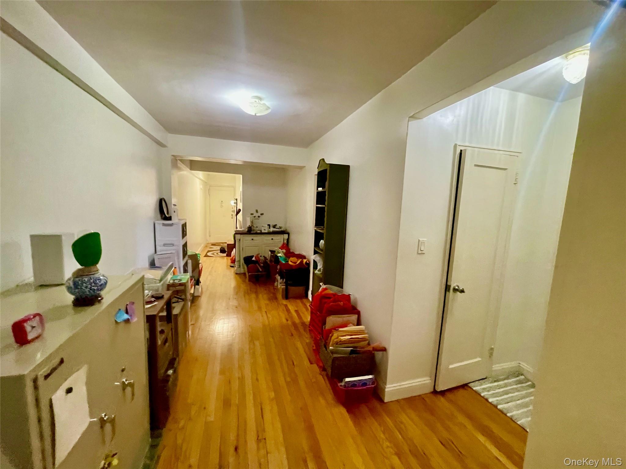 134-33 Blossom Ave, Unit 3B photo 6