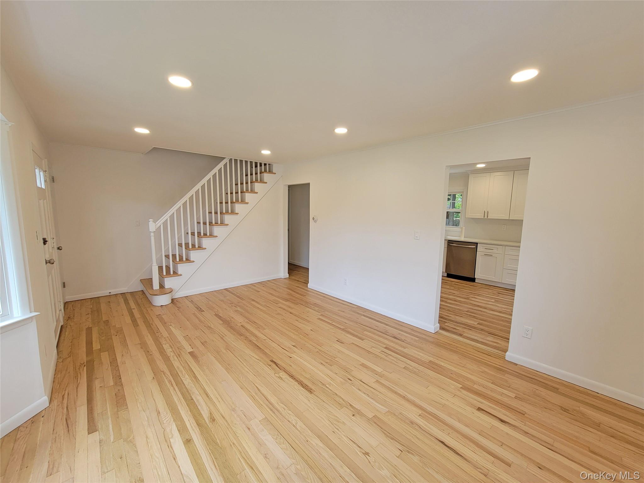 392 3rd Avenue – For Sale photo 2