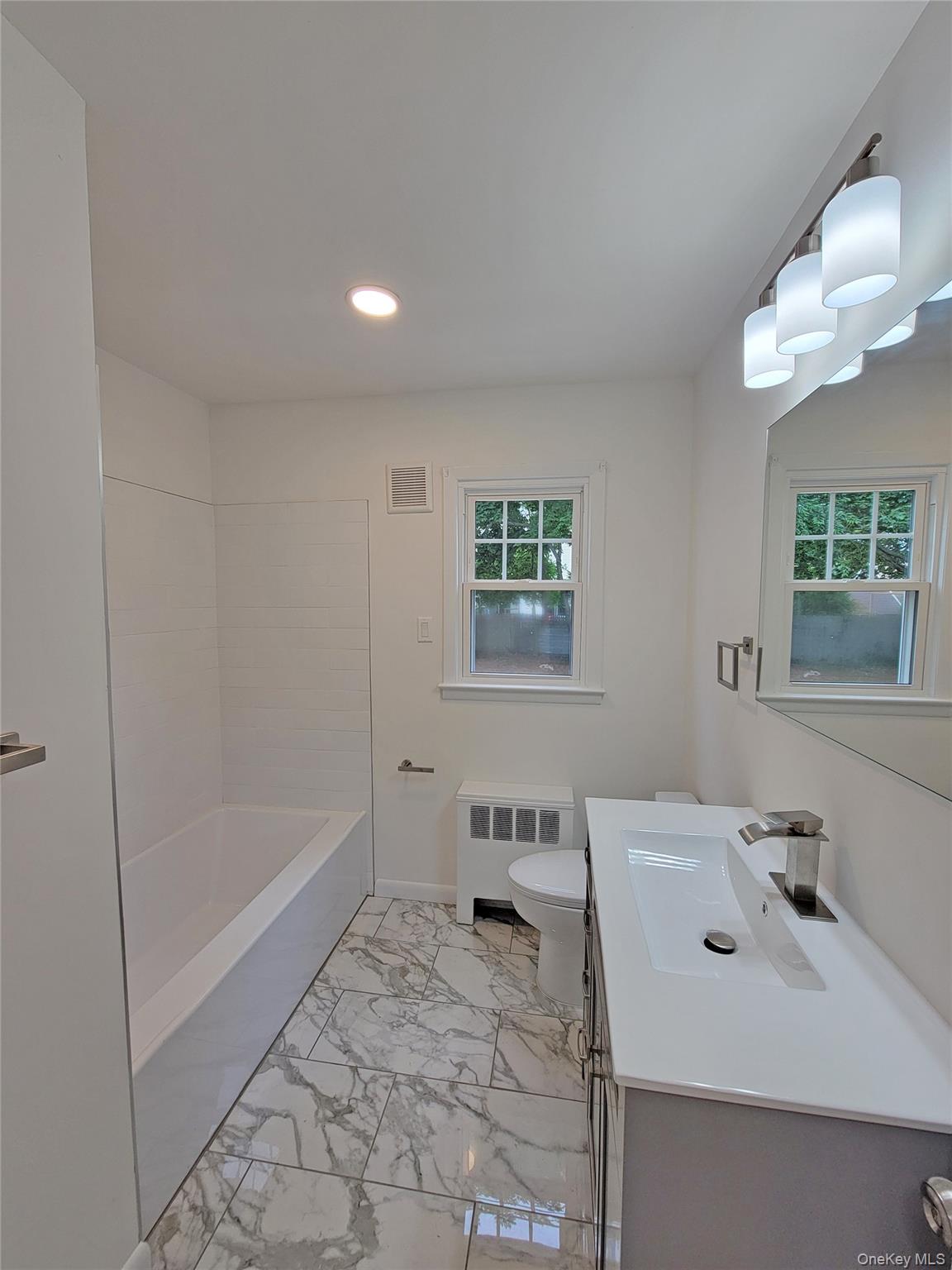 392 3rd Avenue – For Sale photo 6