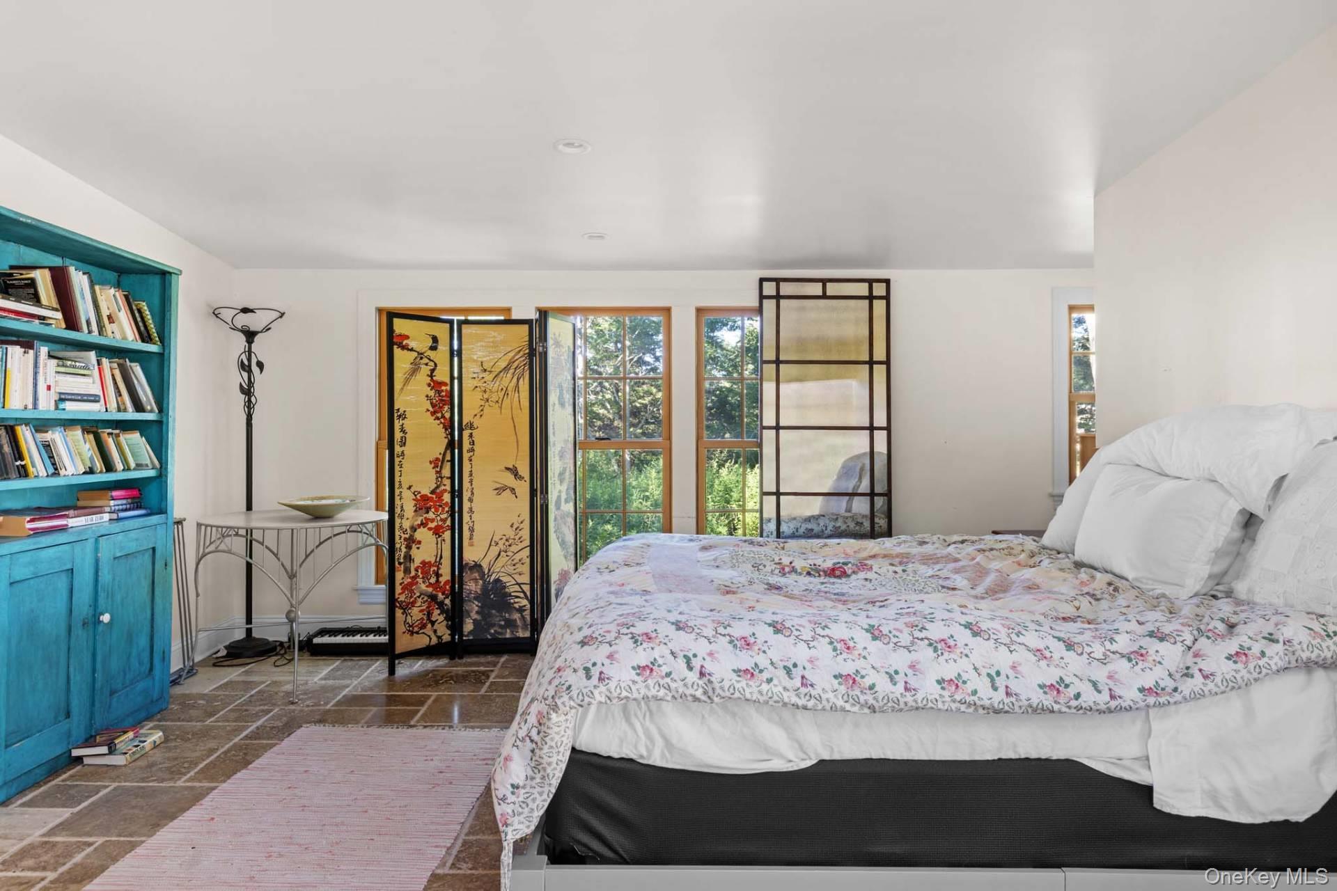 11 Sims Avenue – For Sale photo 30