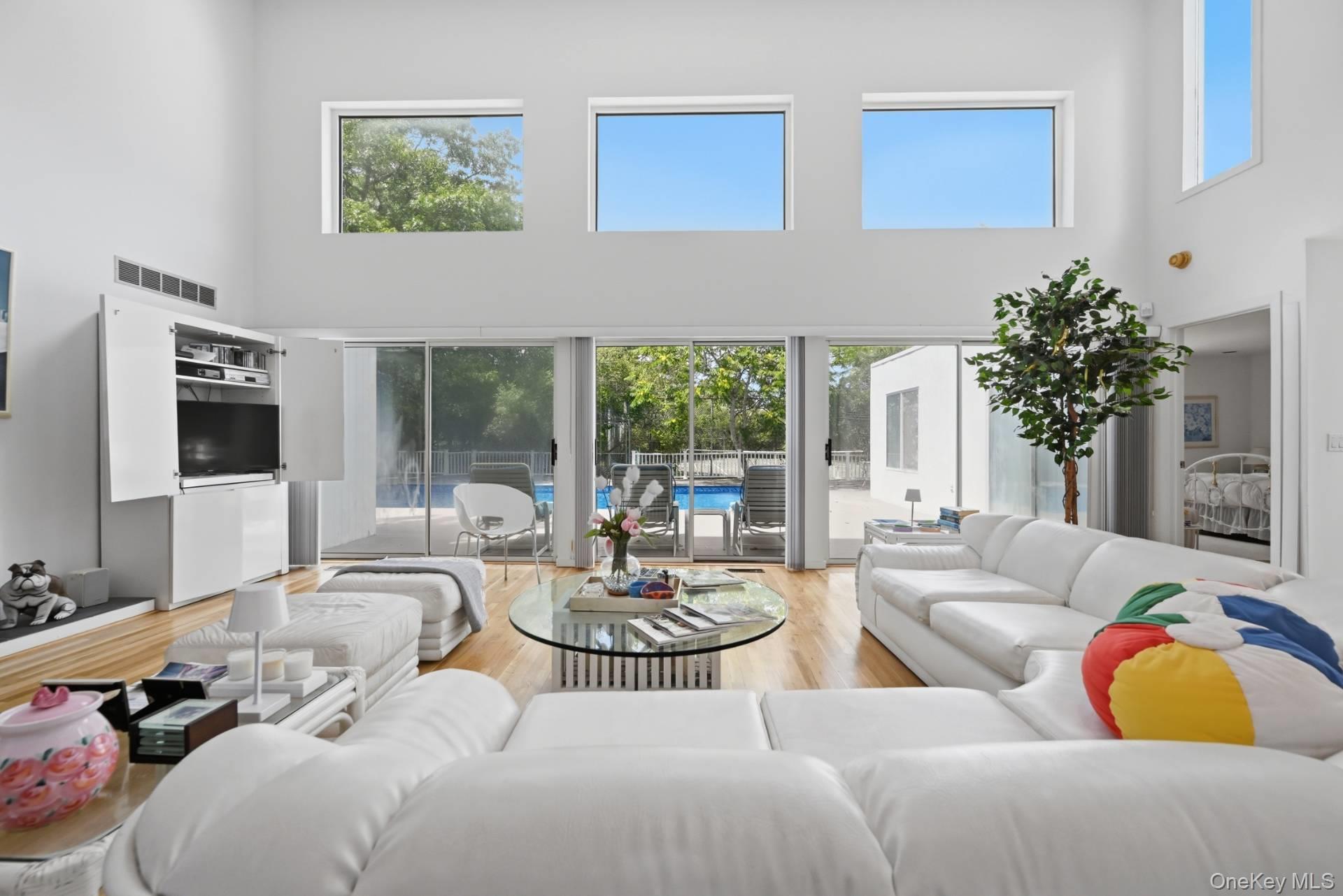 23 Deerfield Way – For Sale photo 4