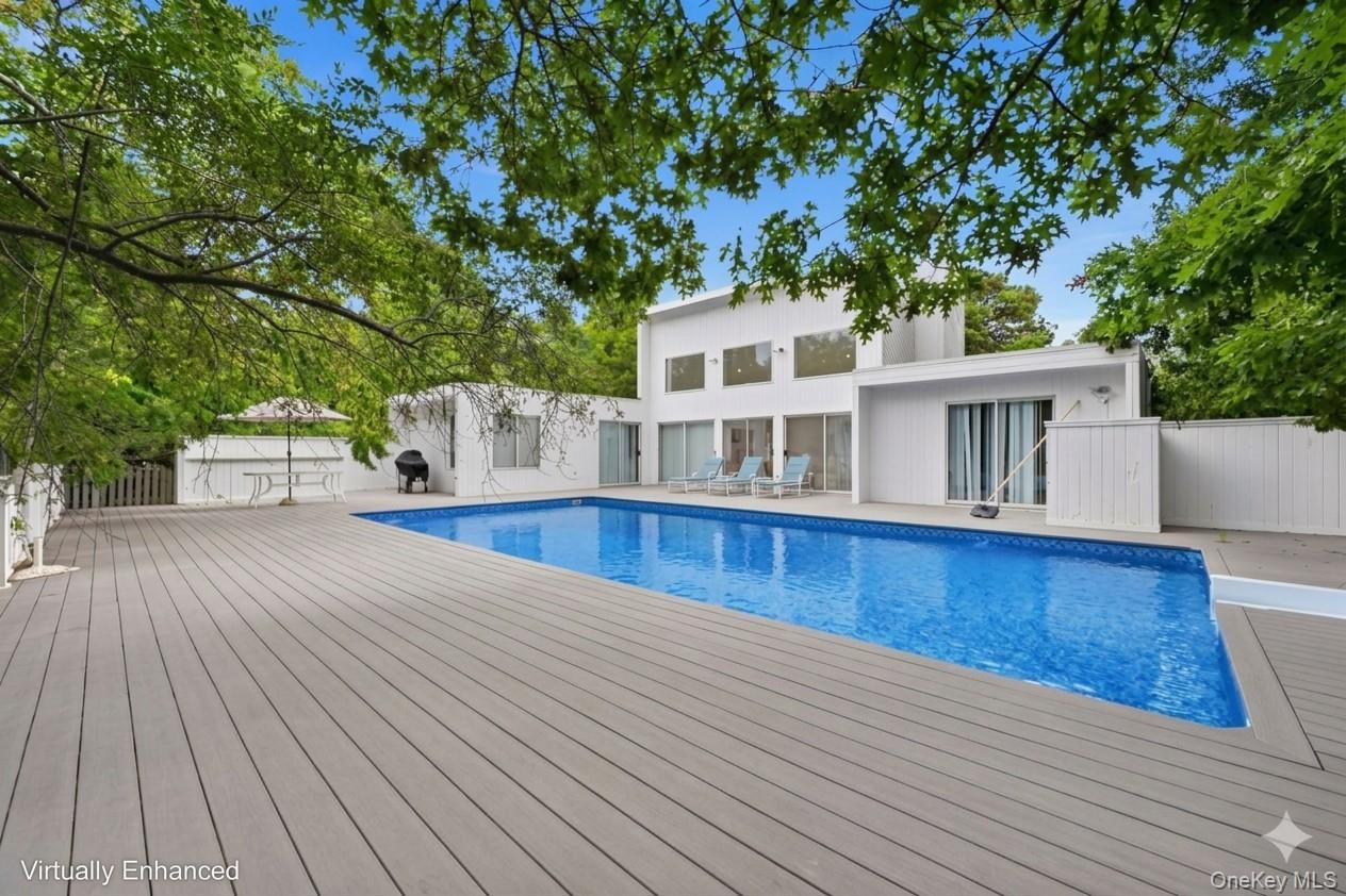 23 Deerfield Way – For Sale