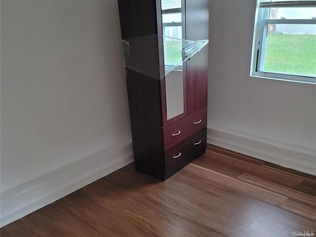 124 10th Avenue – For Rent photo 4