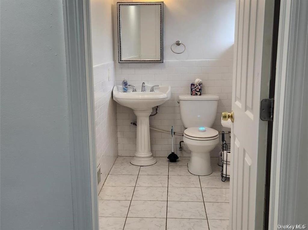 124 10th Avenue – For Rent photo 11