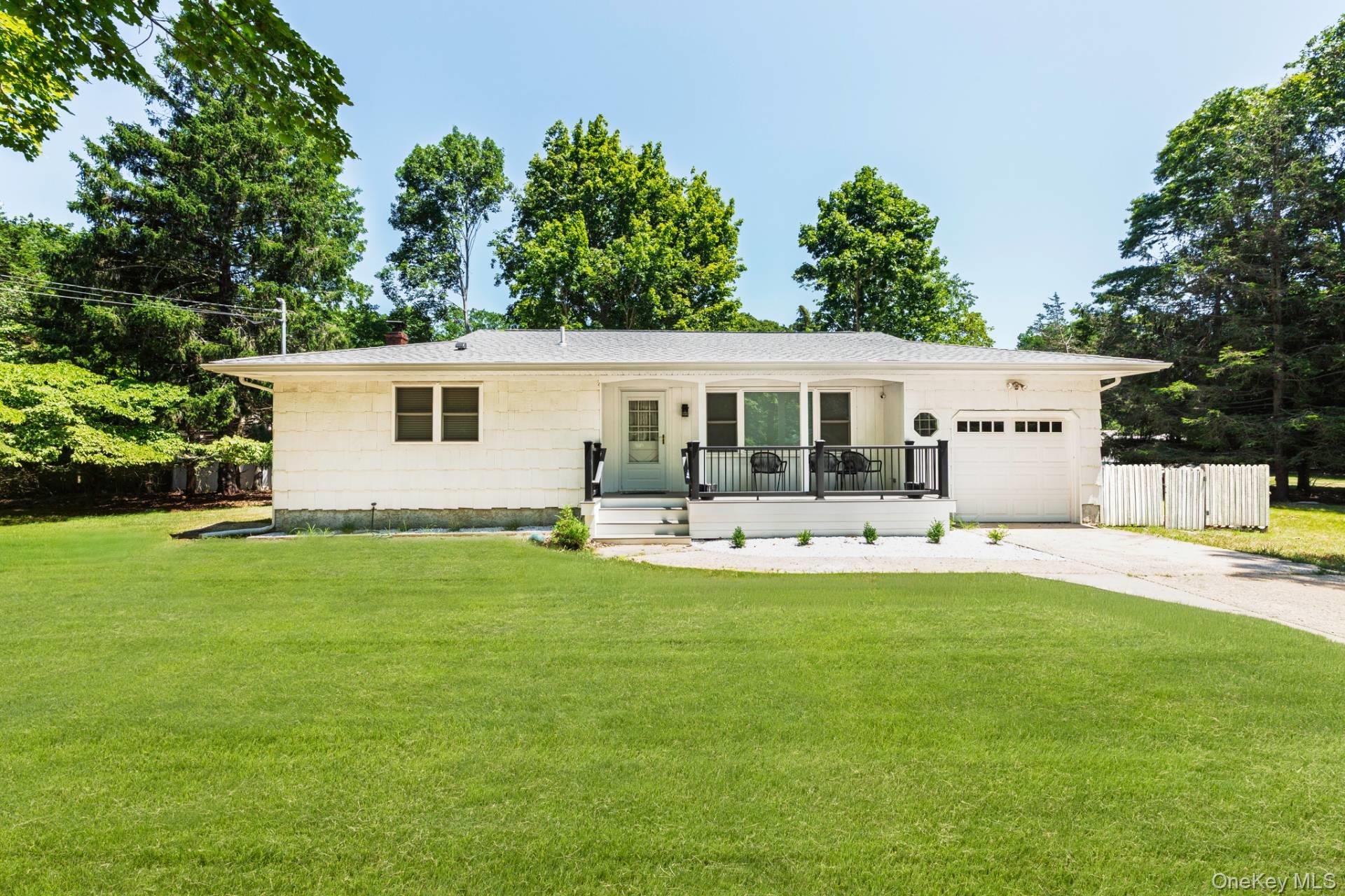 33 Richardson Avenue – For Rent