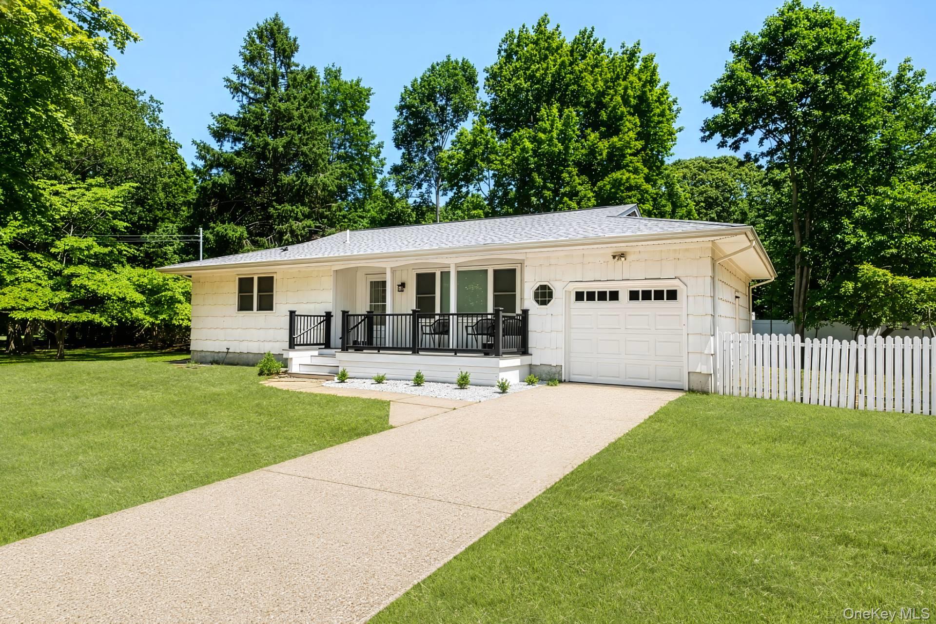 33 Richardson Avenue – For Rent photo 2