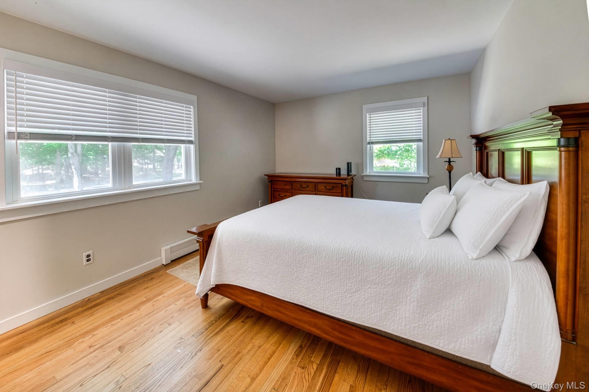 33 Richardson Avenue – For Rent photo 11