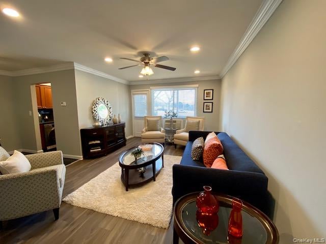441 Lincoln Boulevard, Unit 2-1D photo 3
