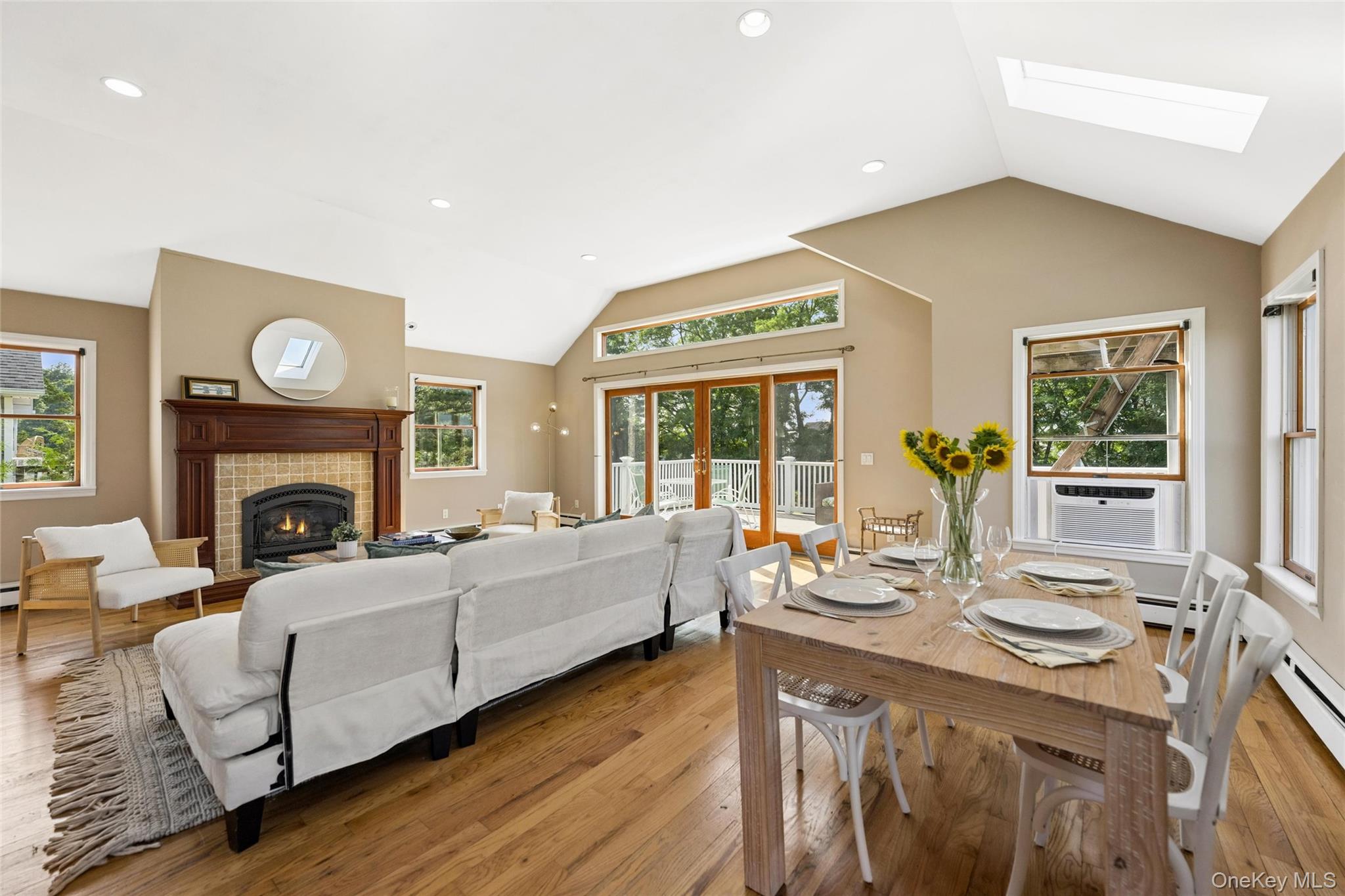 155 2nd Avenue – For Sale photo 4