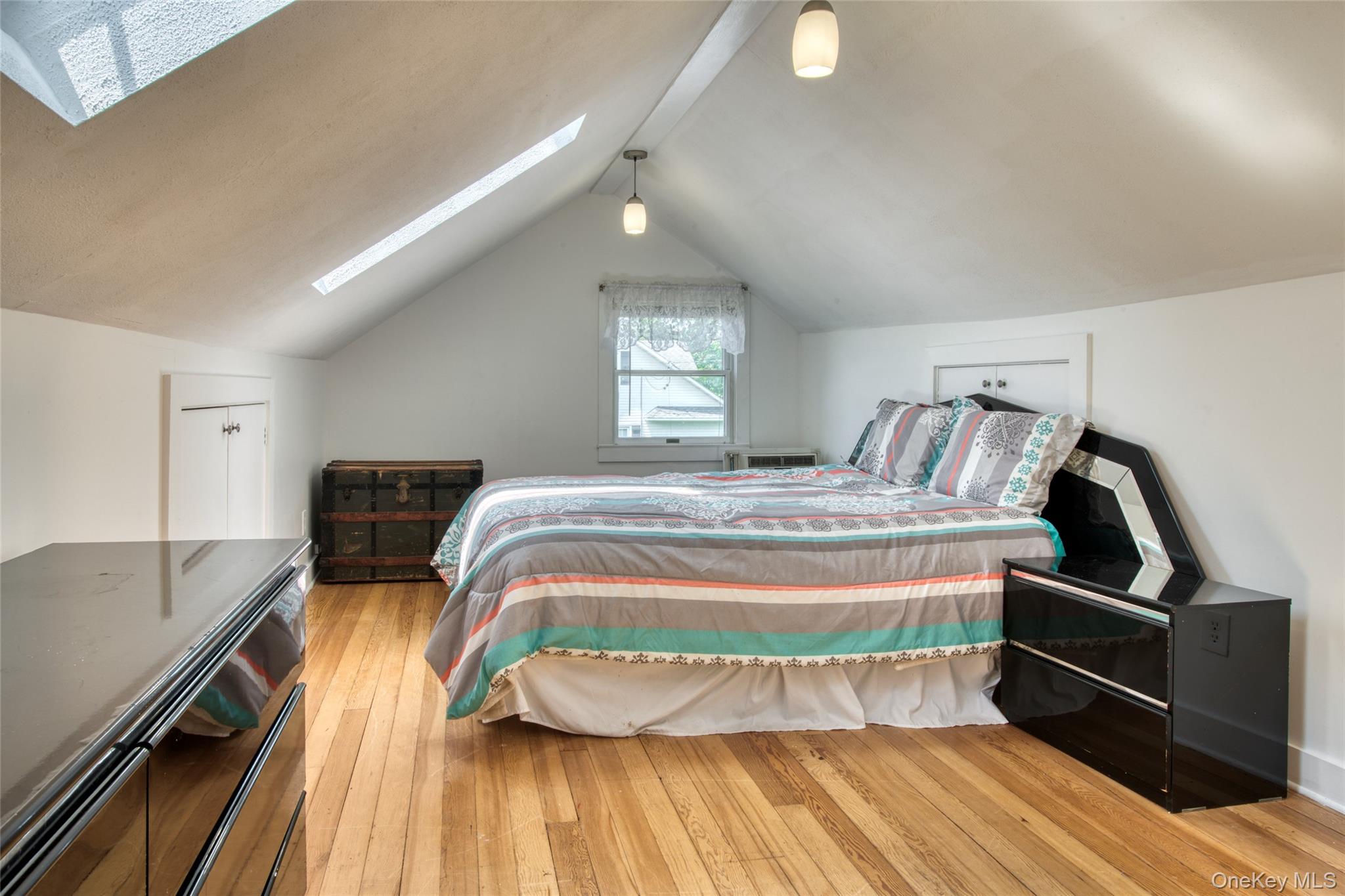 1227 Roanoke Avenue – For Sale photo 14