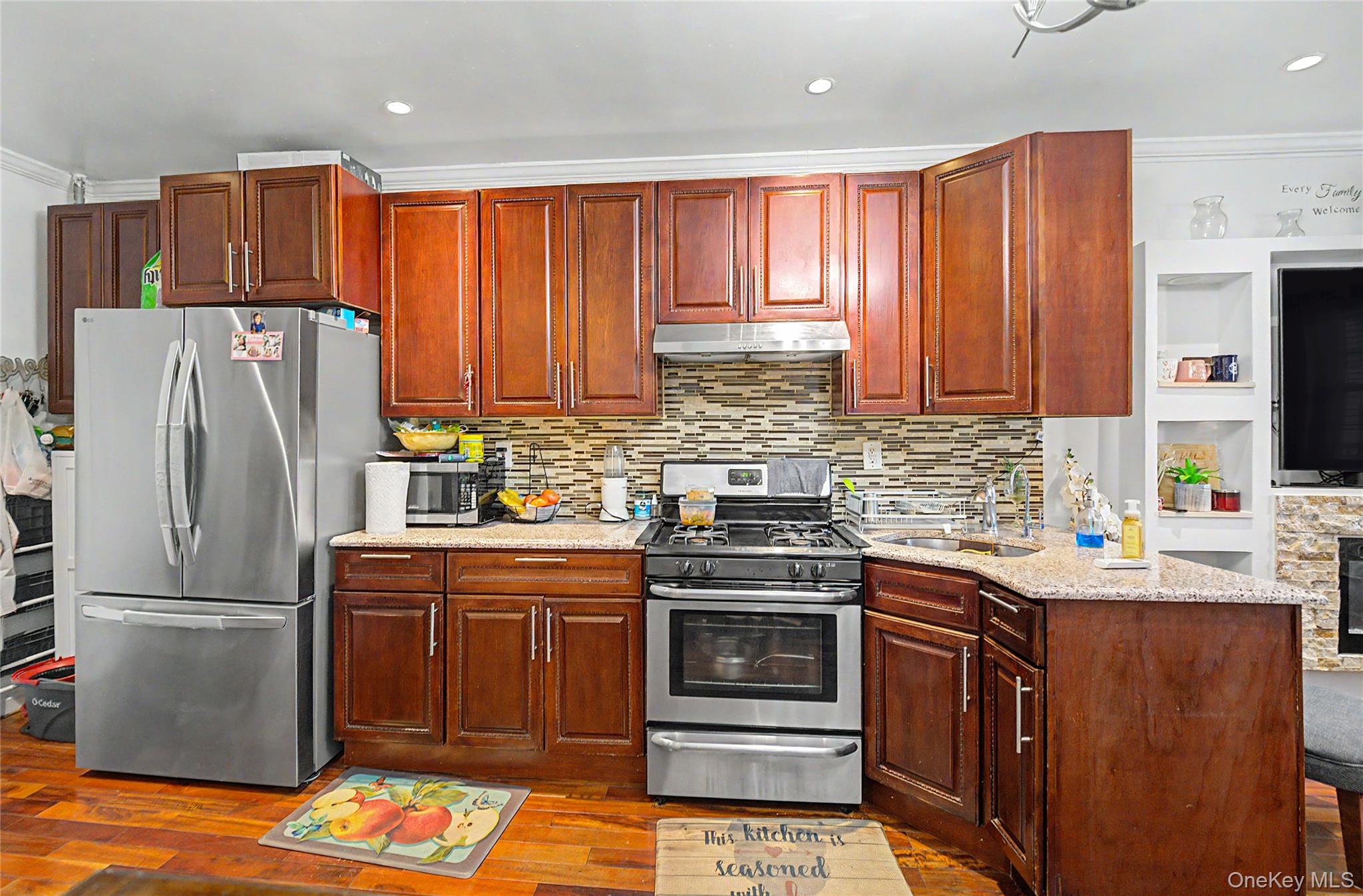 8712 95th Avenue – For Sale photo 5