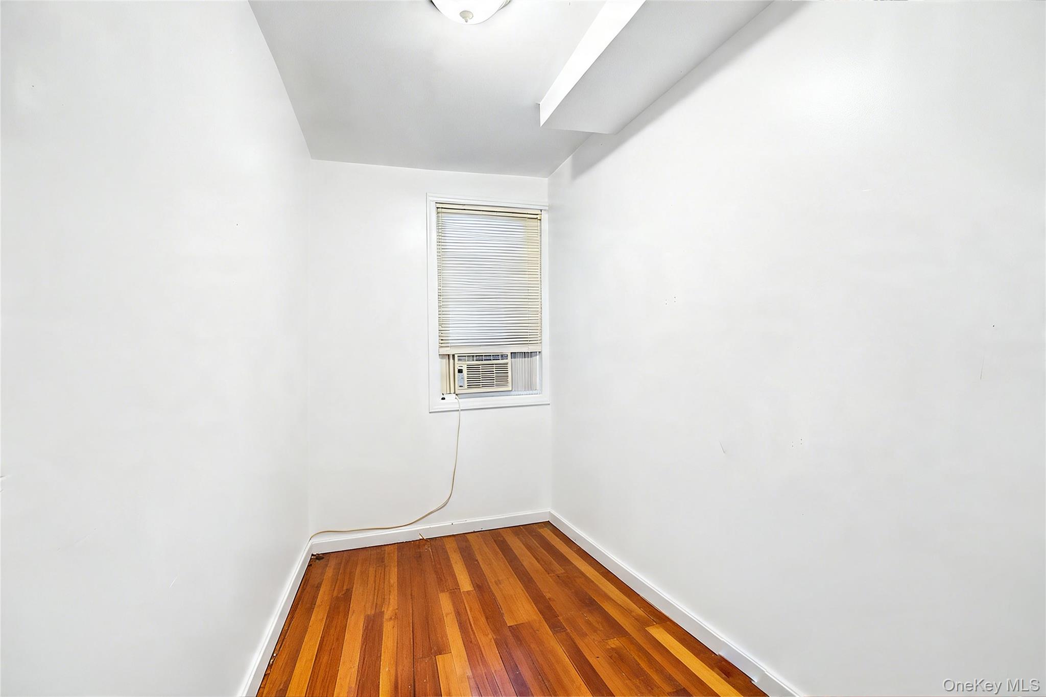 8712 95th Avenue – For Sale photo 10