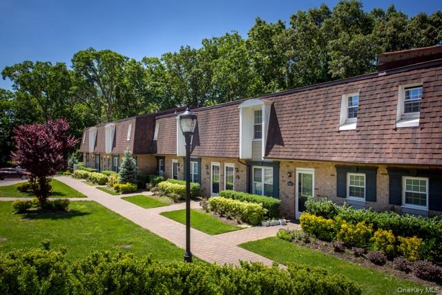 100 Villa D’est Drive, Unit B-14
