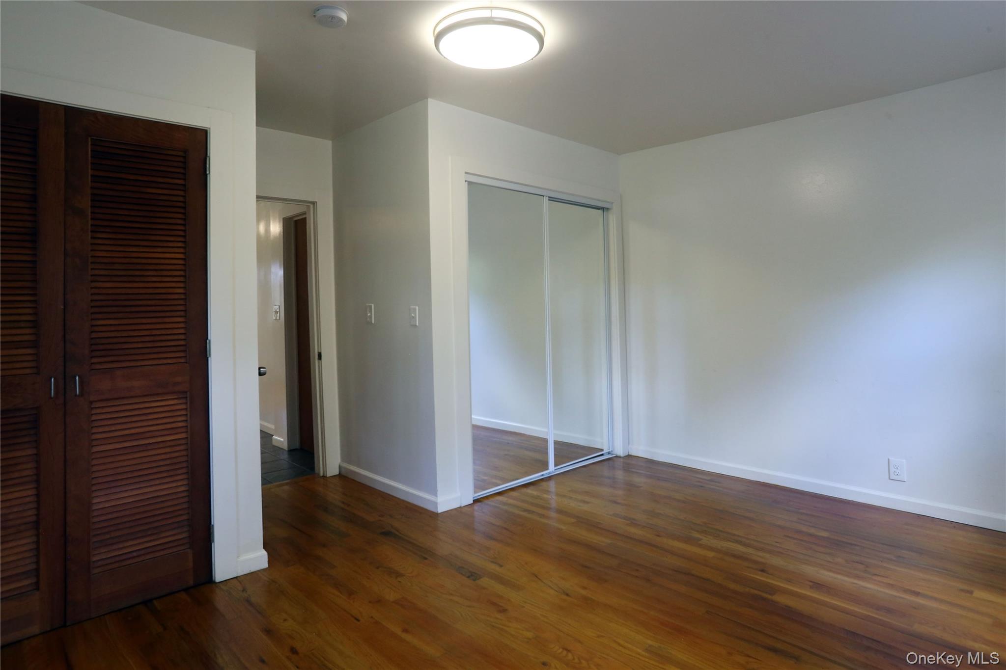7 Bridge Street – For Rent photo 9