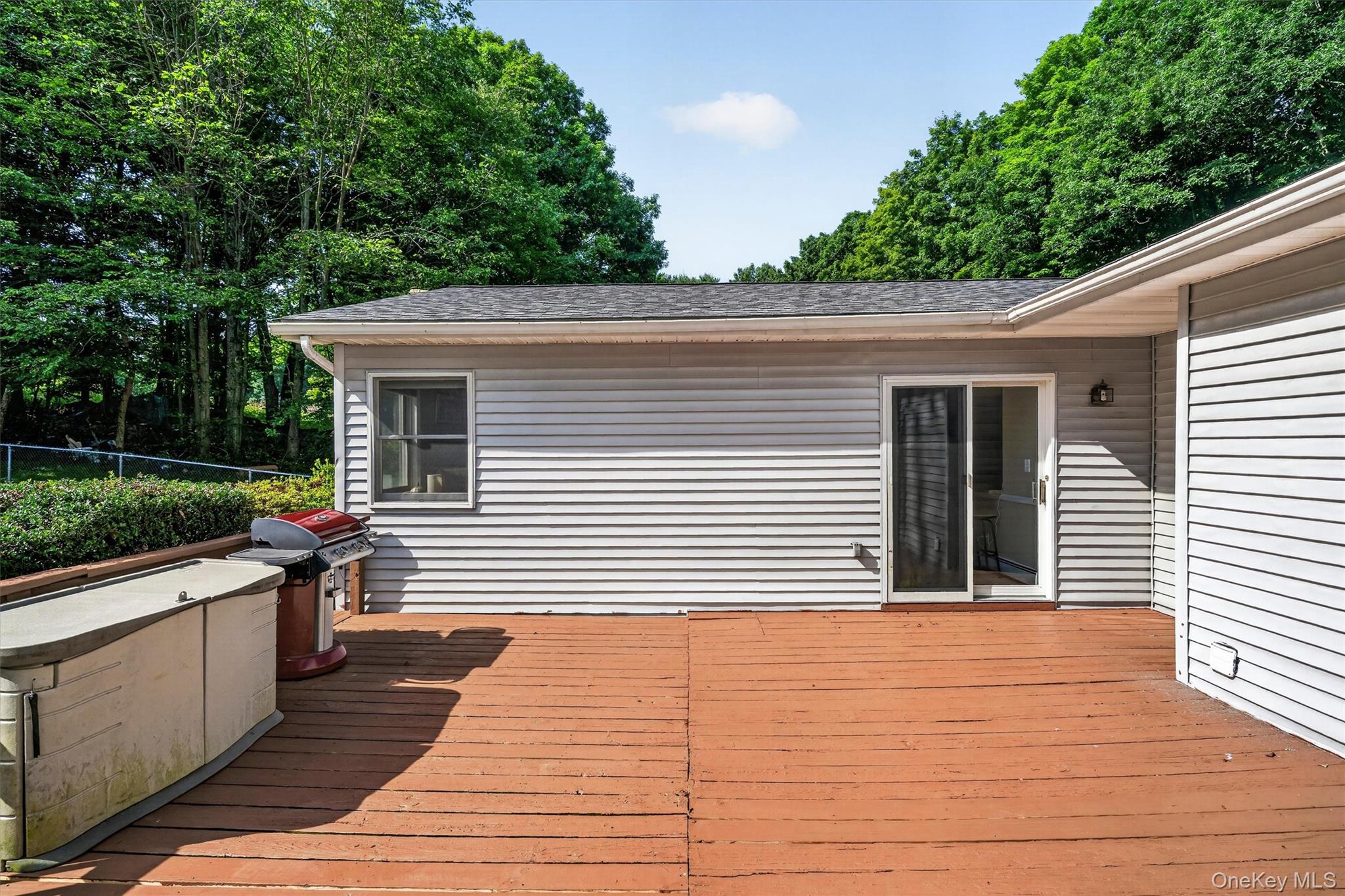 80 Susan Lane – For Sale photo 36