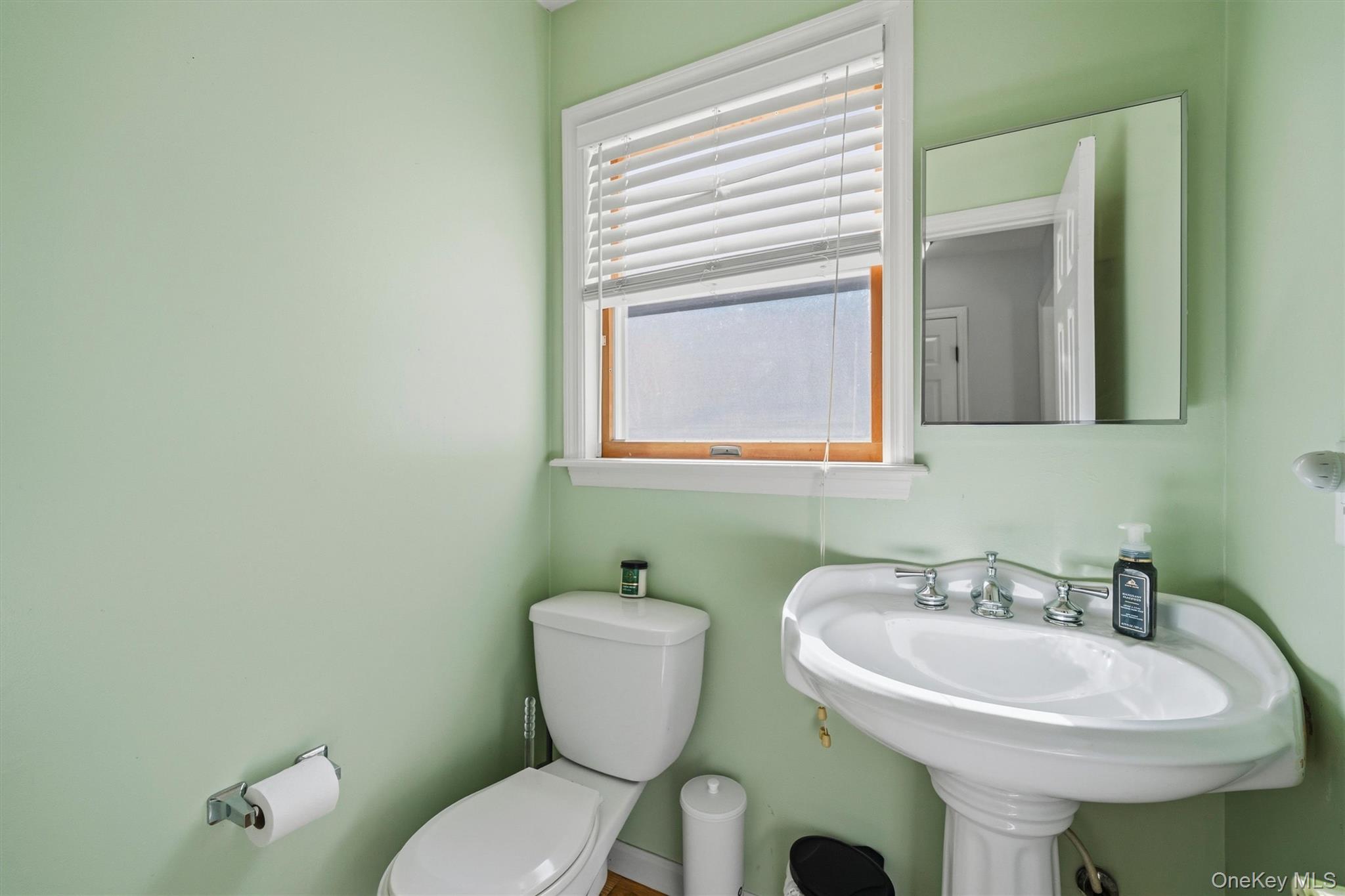 80 Susan Lane – For Sale photo 18