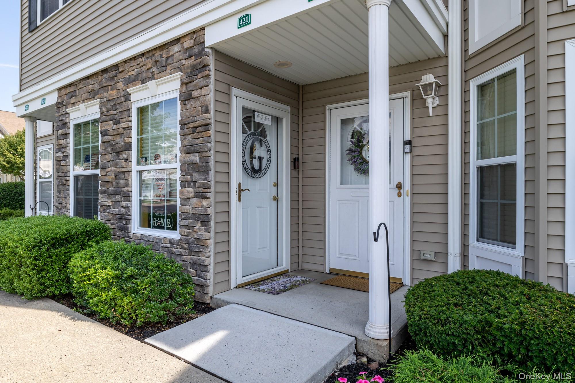 421 Autumn Drive – For Sale photo 4