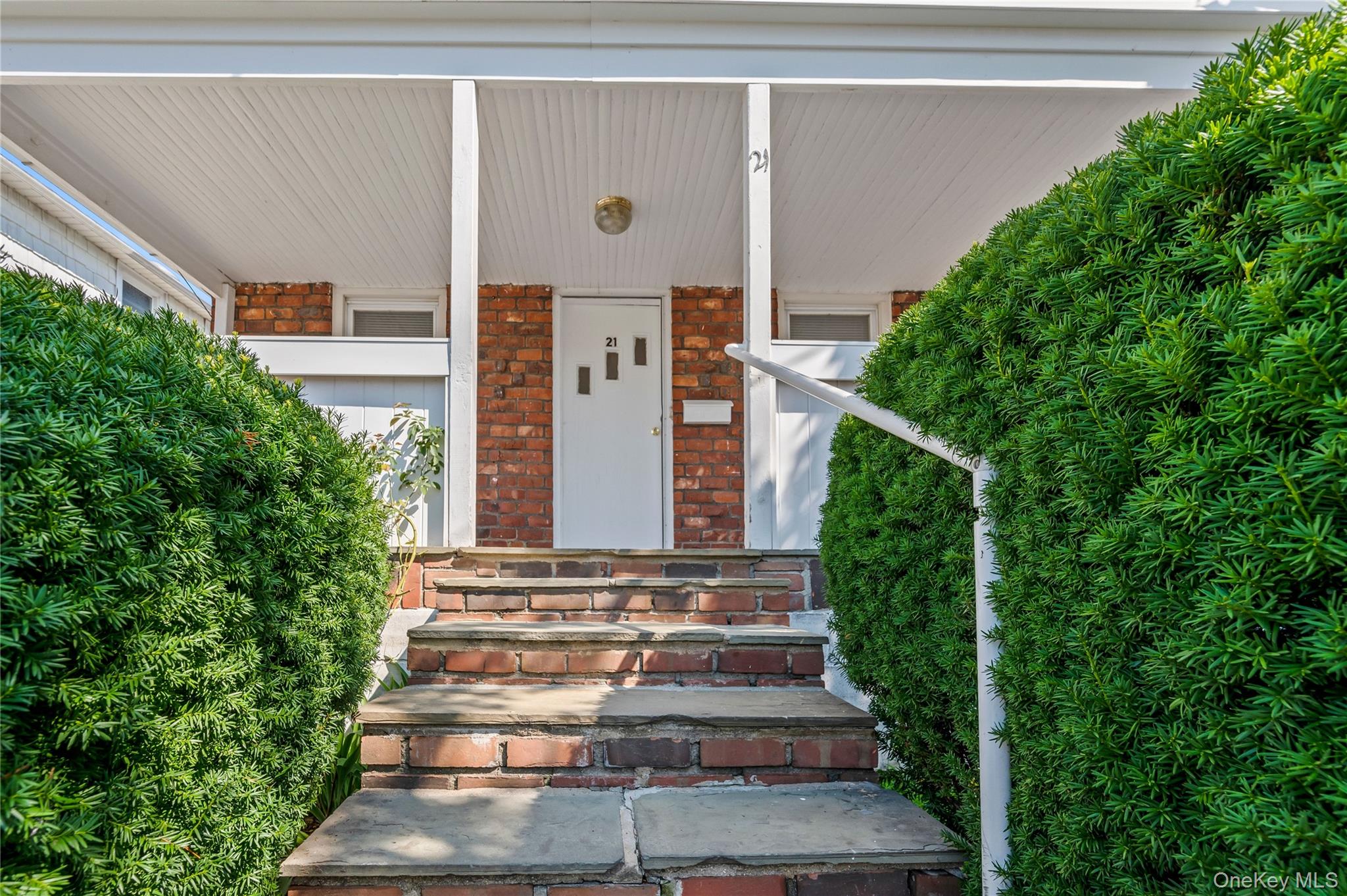 21 Beechwood Avenue – For Sale photo 3