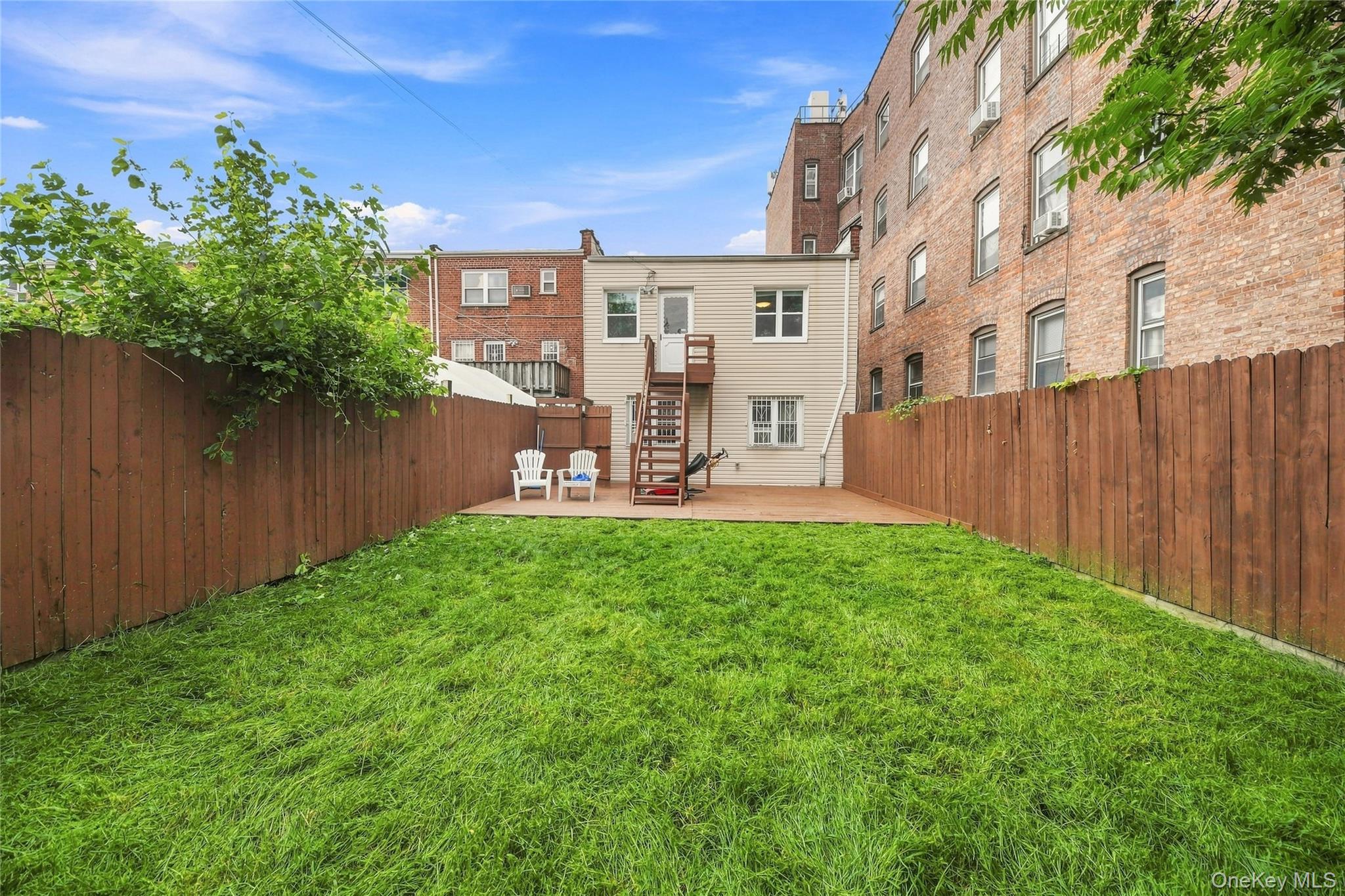 1812 Fowler Avenue, Unit 2 photo 2