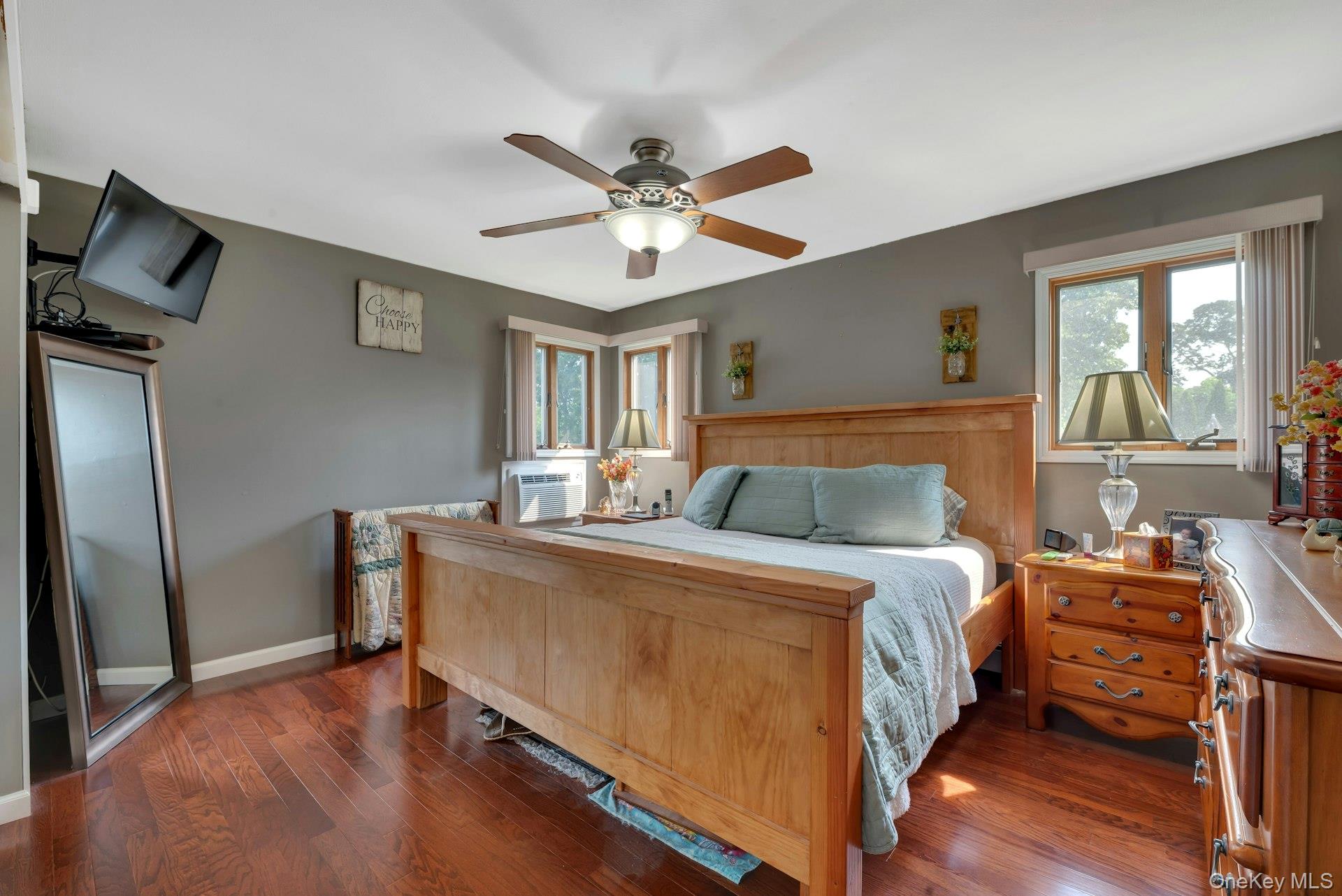 9 Urban Drive – For Sale photo 10