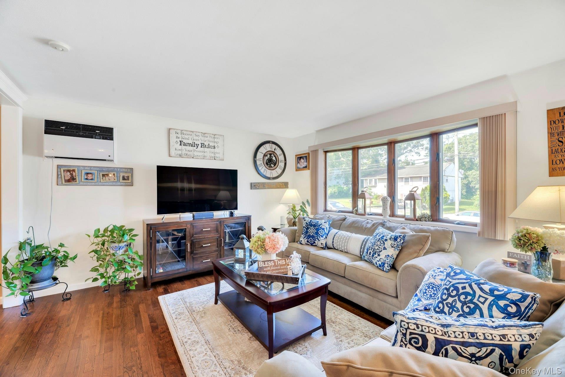 9 Urban Drive – For Sale photo 5