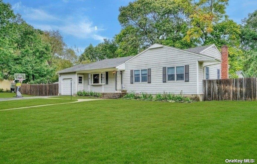 6 Willow Street – For Rent photo 3