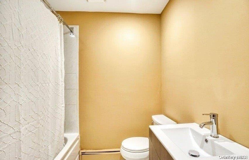 6 Willow Street – For Rent photo 23