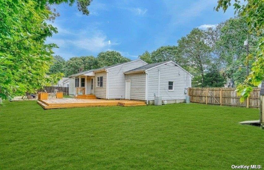 6 Willow Street – For Rent photo 7