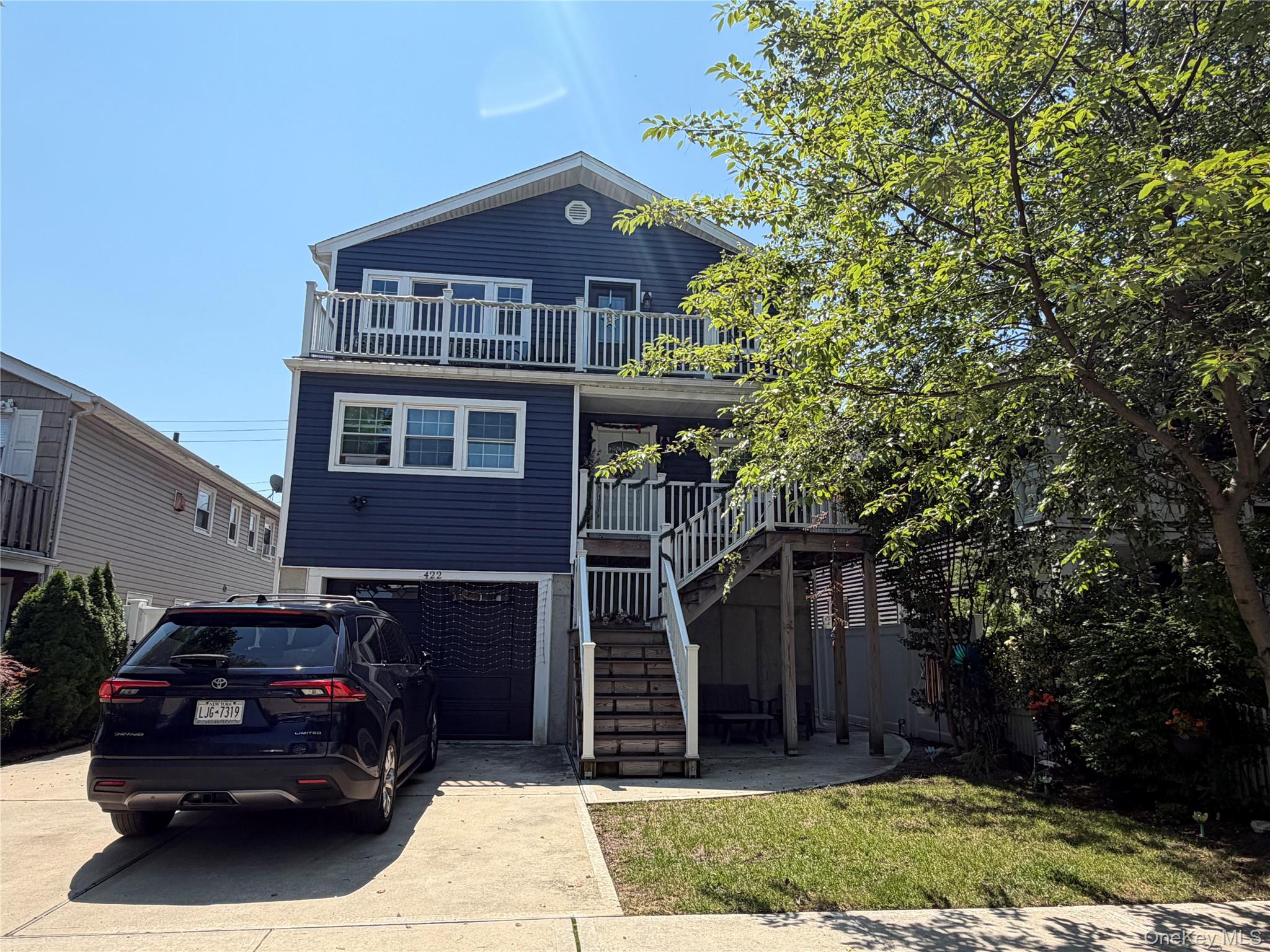 422 E CHESTER Street E, Unit 2