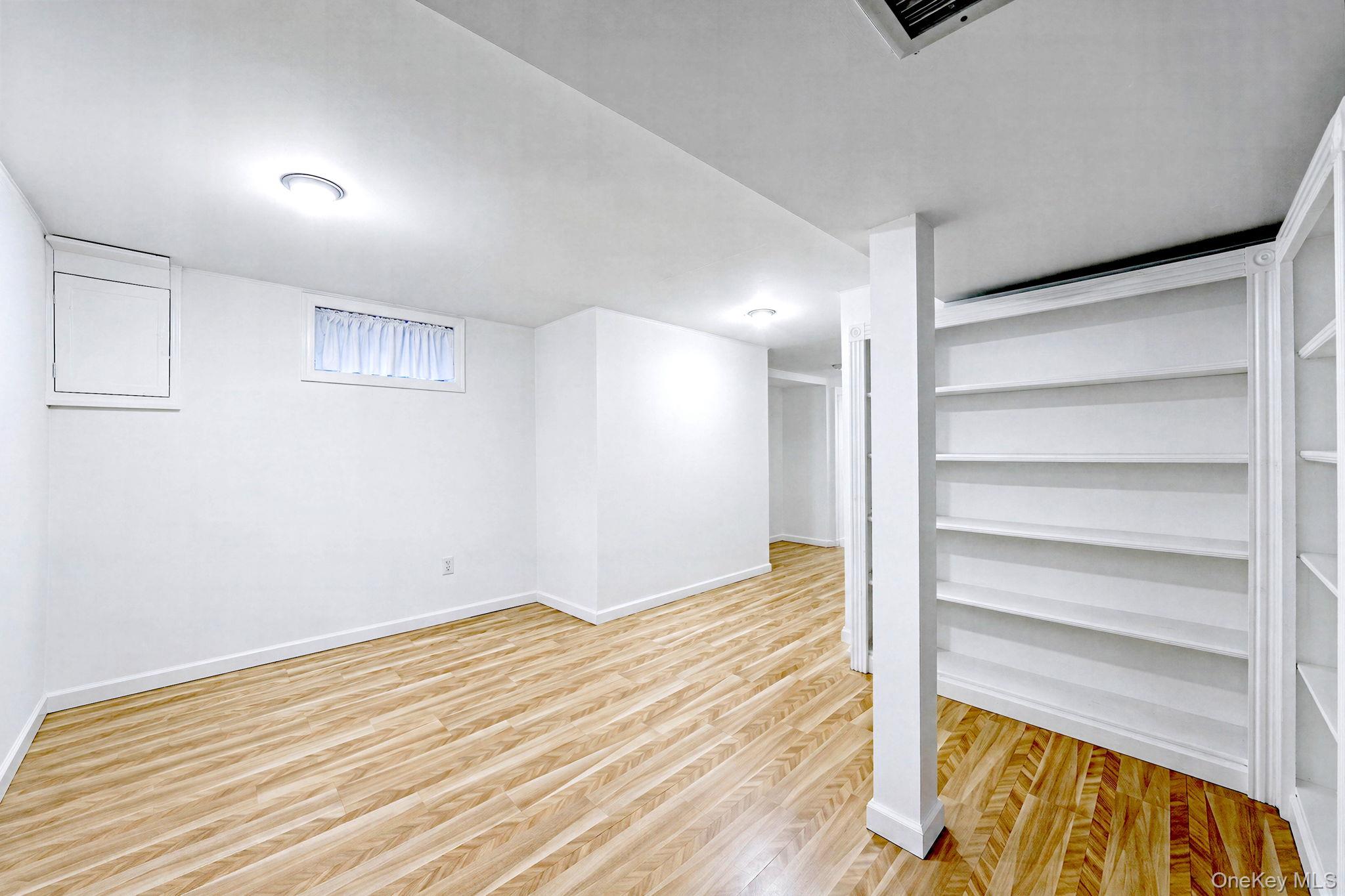 4 Vine Street – For Sale photo 12
