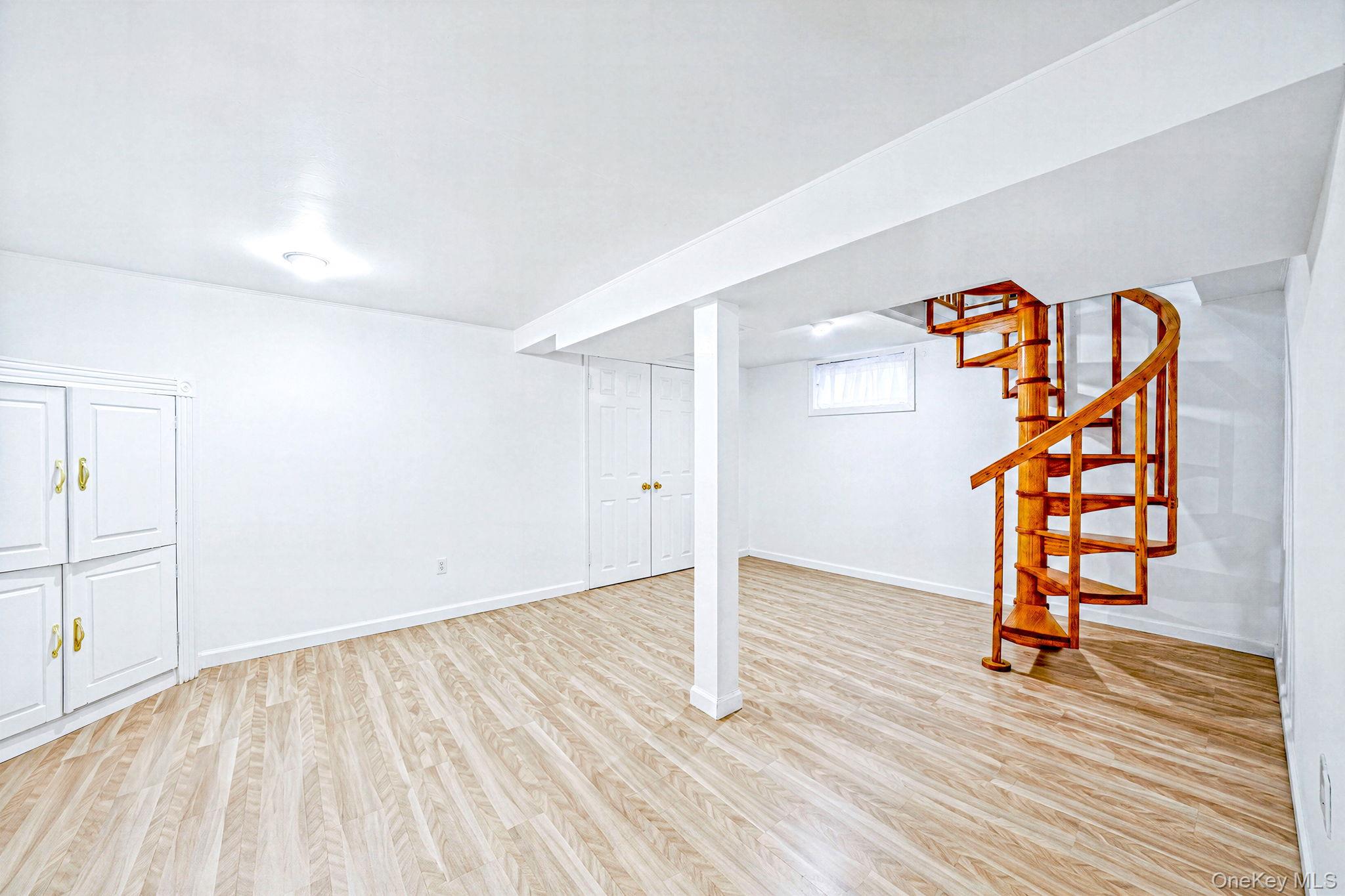 4 Vine Street – For Sale photo 13