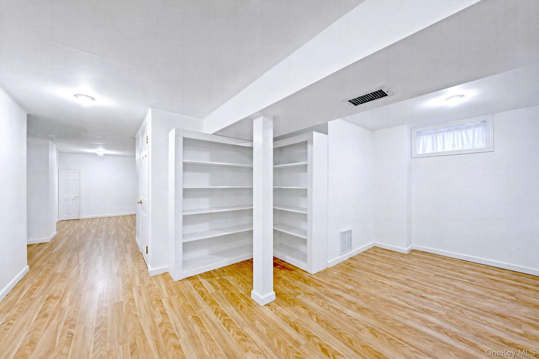 4 Vine Street – For Sale photo 11