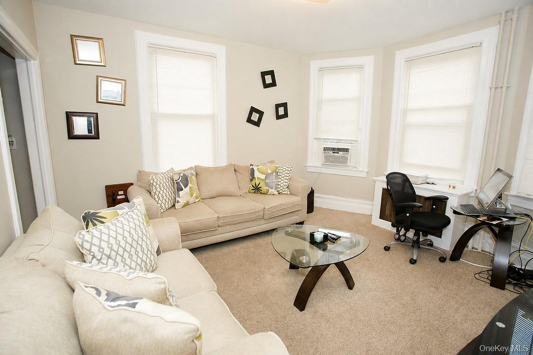 249 Centre Avenue – For Sale photo 26
