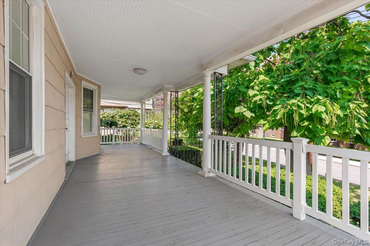 249 Centre Avenue – For Sale photo 5